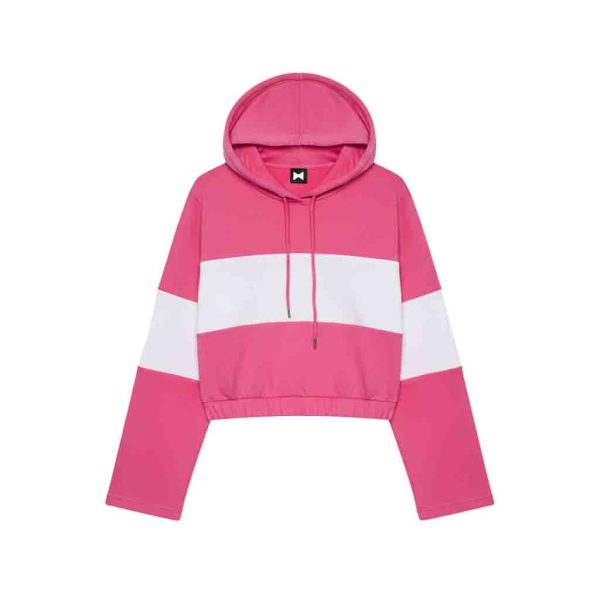 Trendy women’s tracksuit with contemporary design