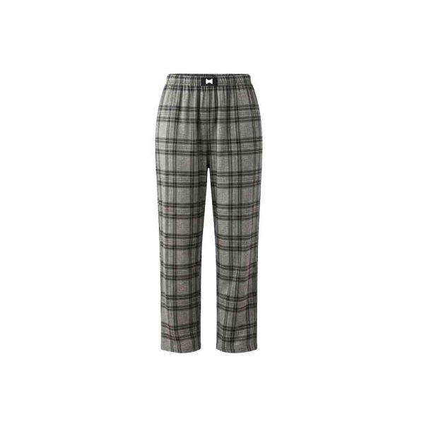 Fashion-forward pants with easy movement