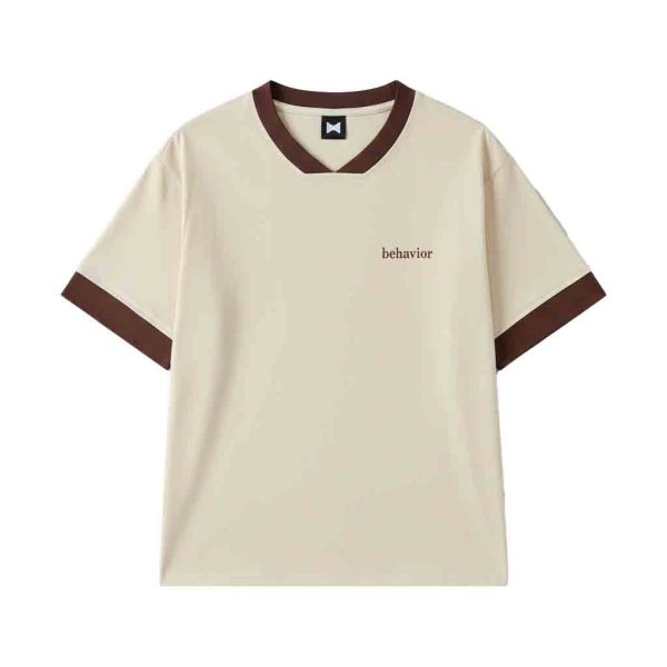 Chic graphic tee with bold street-style design