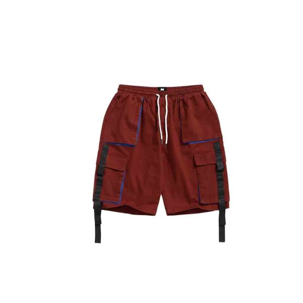 Fashionable shorts with relaxed modern silhouette