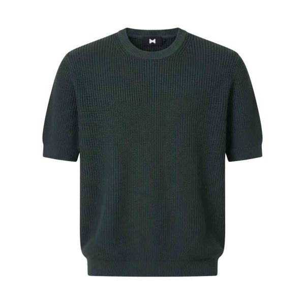 Comfort-fit men’s knitted T-shirt with refined look