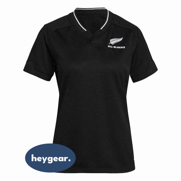 Rugby Durable design Jersey built for tough challenges.