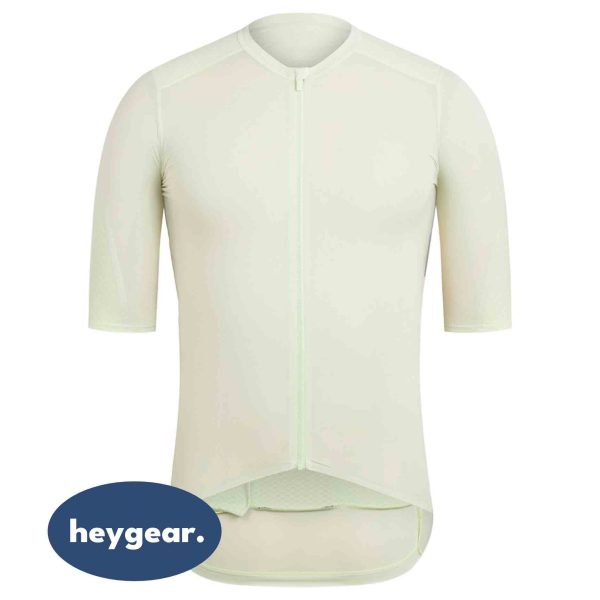 Cycling Jersey Built to move with every mile.